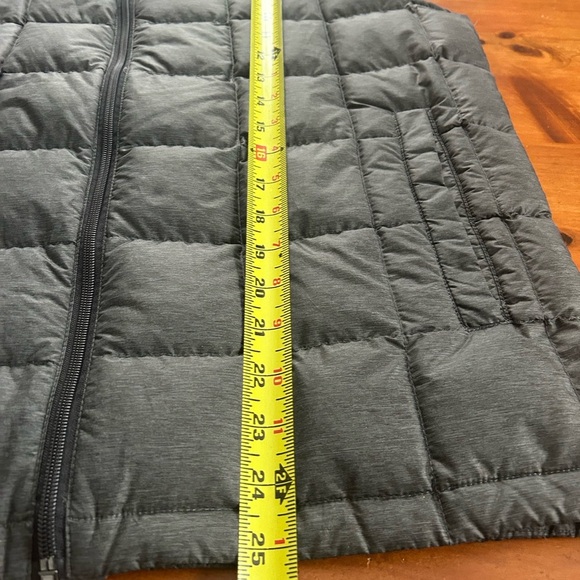 Hawke Co. Mens Duck Down Puffer Vest Gray Small Full Zip Pockets - Picture 8 of 9